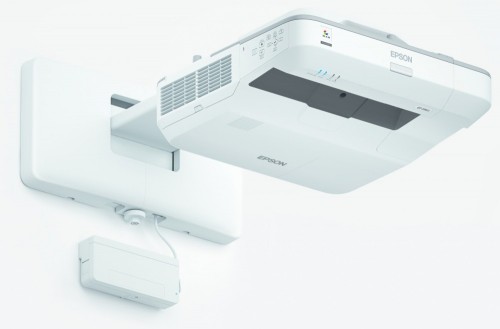 Epson EB-696UI