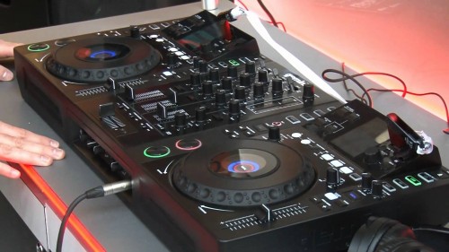 Gemini CDJ-700