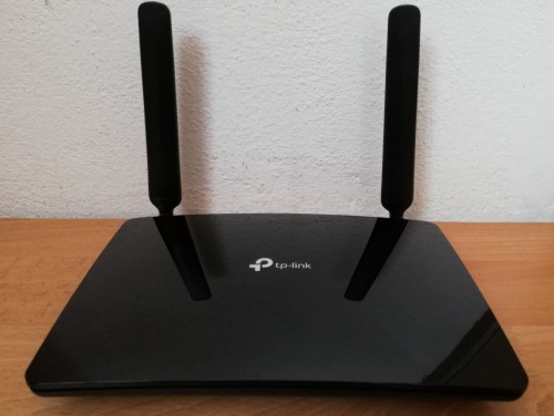 TP-LINK Archer MR200