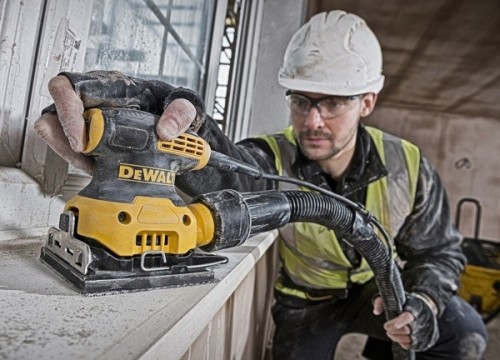 DeWALT DWE6411