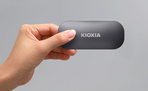 KIOXIA Exceria Plus Portable