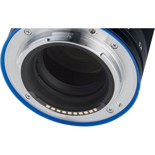 Carl Zeiss 85mm f/2.4 Loxia