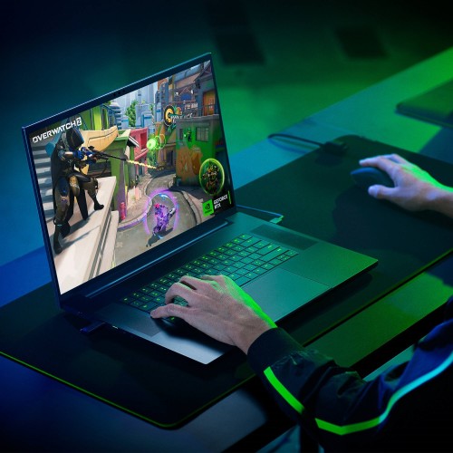 Razer Blade 18 2023