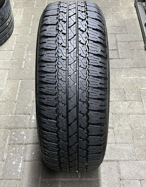 Bridgestone Dueler A/T 693 III