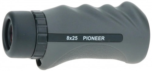 Praktica Pioneer 8x25 WP