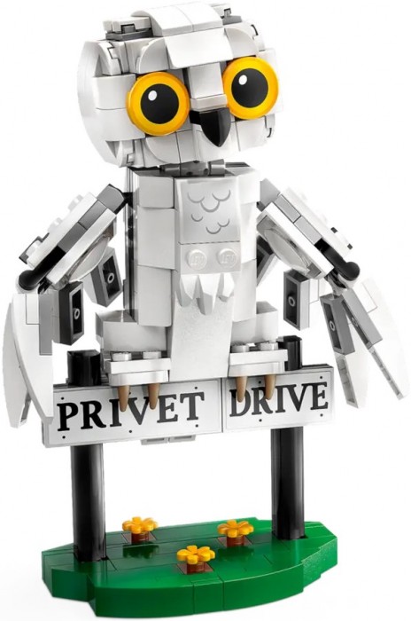 Lego Hedwig at 4 Privet Drive 76425