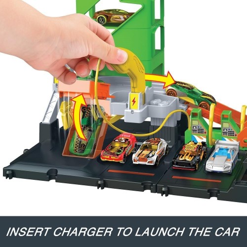 Hot Wheels Super Recharge Fuel Station HTN79