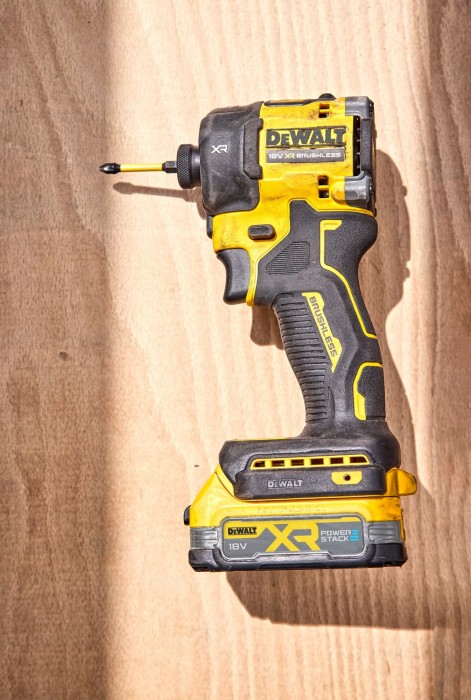 DeWALT DCF870E2T