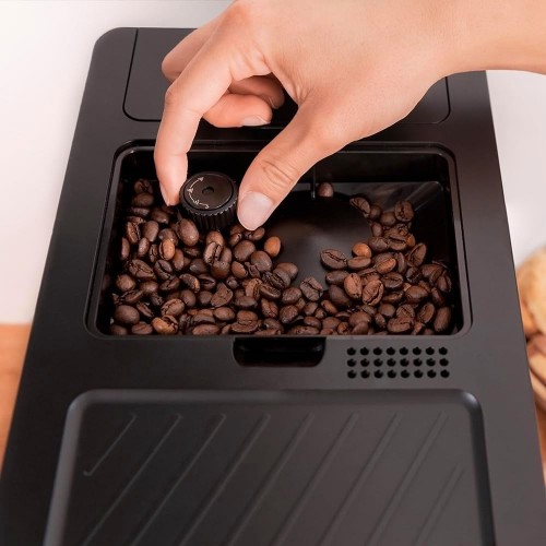 Cecotec Cremmaet Compact Steam S