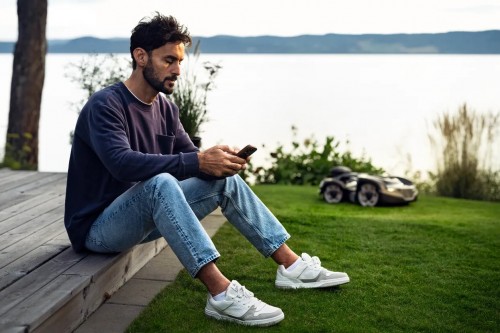 Husqvarna AUTOMOWER 435XAWD Nera