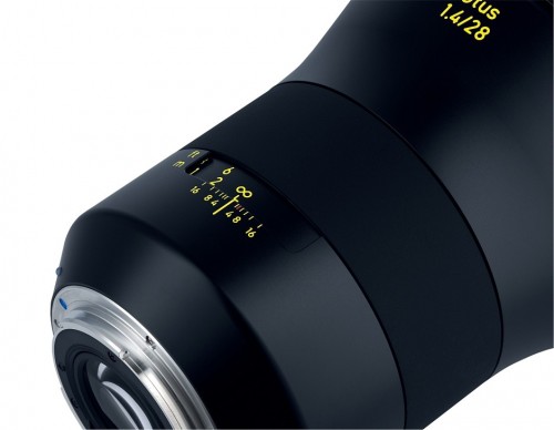 Carl Zeiss Otus 1.4/28