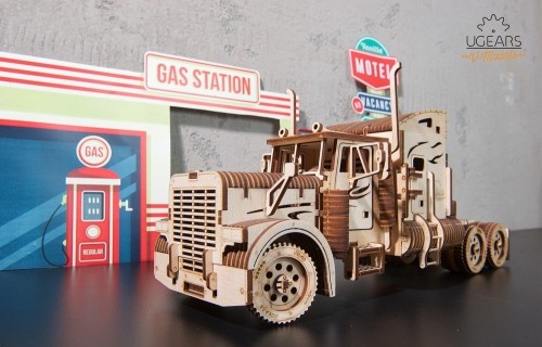 UGears Heavy Boy Truck VM-03