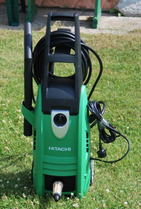 Hitachi AW130