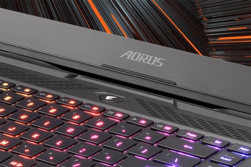 Gigabyte AORUS 15 XE4