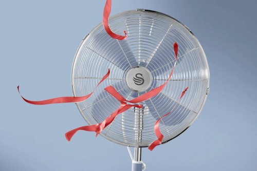 SWAN Retro 16 Inch Stand Fan