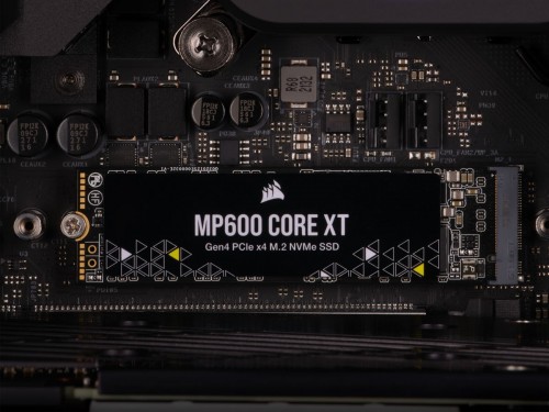 Corsair MP600 CORE XT