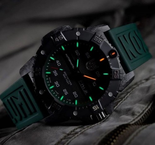 Luminox Master Carbon SEAL XS.3877