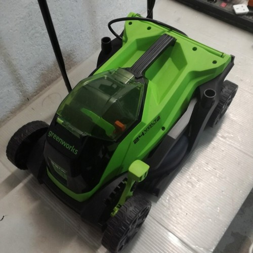 Greenworks GD24LM33