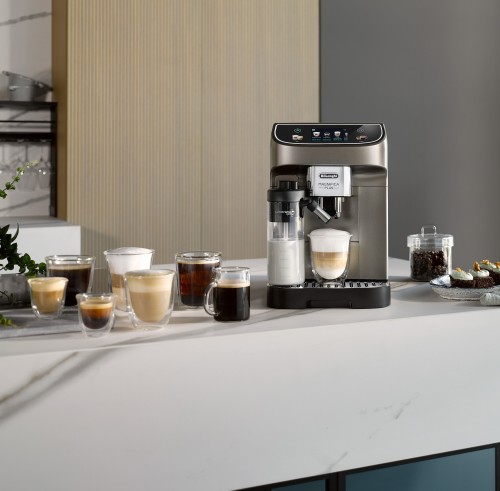 De'Longhi Magnifica Plus ECAM 320.70.TB