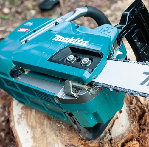 Makita UC013GZ