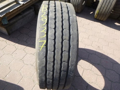 Bridgestone M-Steer 001