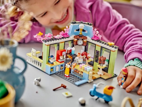 Lego Heartlake City Cafe 42618