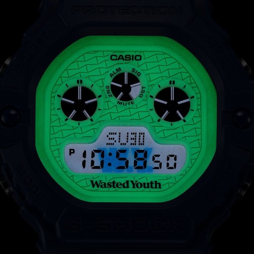 Casio G-Shock DW-5900WY-2