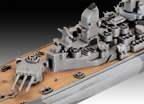 Revell Battleship USS New Jersey (1:1200)