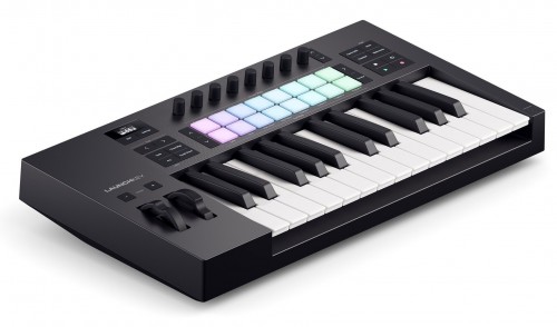 Novation Launchkey 25 MK4