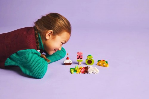 Lego Creative Food Friends 11039