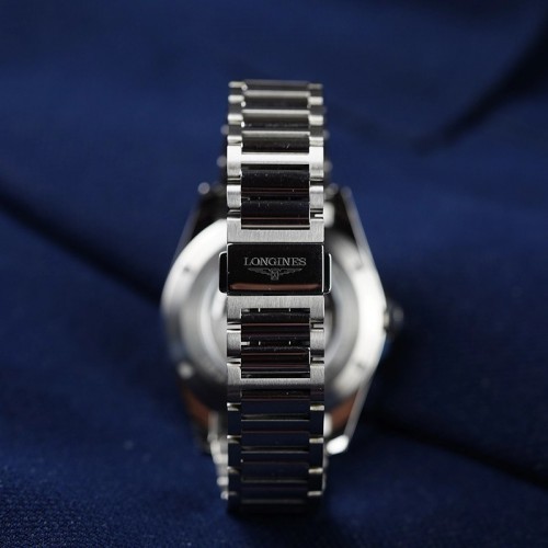 Longines Conquest L3.830.4.02.6