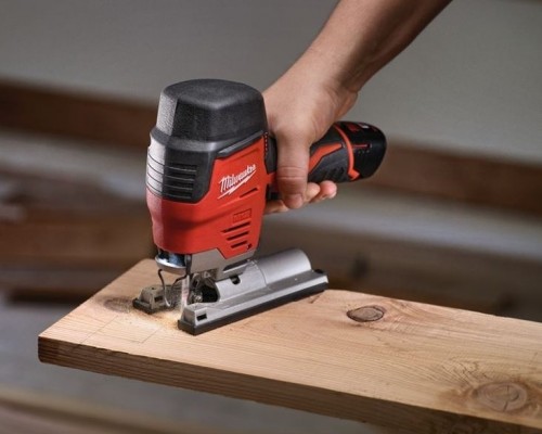 Milwaukee M12 JS-22B