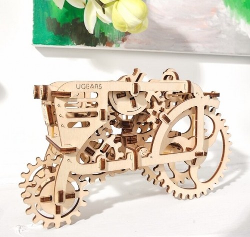UGears Tractor