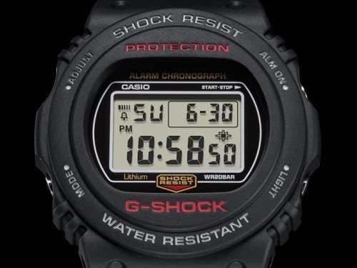 Casio DW-5750E-1E