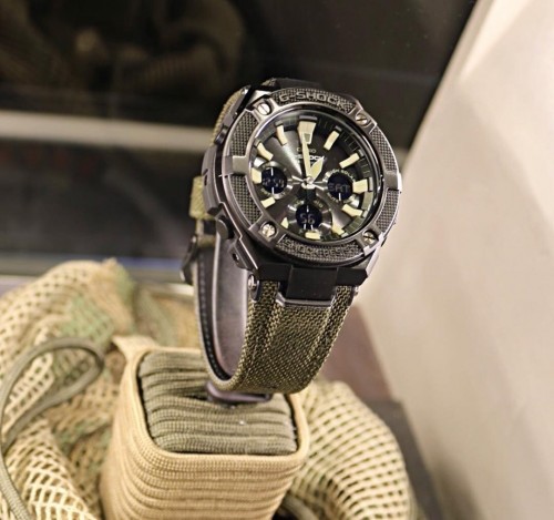 Casio GST-W130BC-1A3