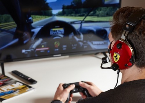 ThrustMaster T.Racing Scuderia Ferrari Edition