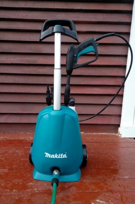 Makita HW102