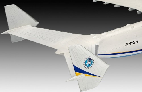 Revell Antonov AN-225 Mrija (1:144) 04958