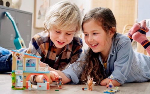 Lego Heartlake City Vet Clinic 41446