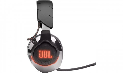 JBL Quantum 810