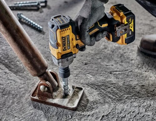 DeWALT DCF892P2T