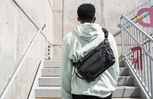 WANDRD Roam Sling 6