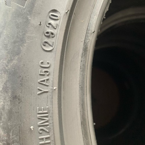 Kumho Ecsta V720