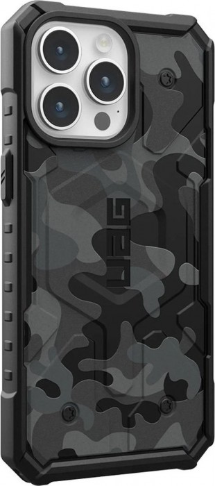 UAG Pathfinder SE Camo with Magsafe for iPhone 15 Pro