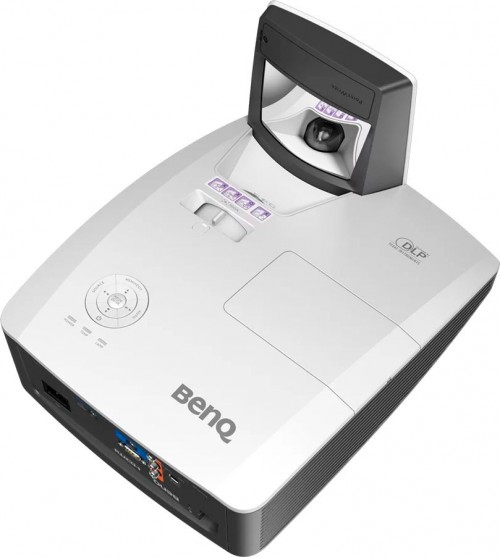 BenQ MH856UST+