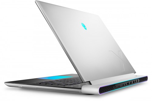 Dell Alienware x16 R2