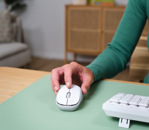 Trust Yvi+ Compact Multi-Device Wireless Mouse