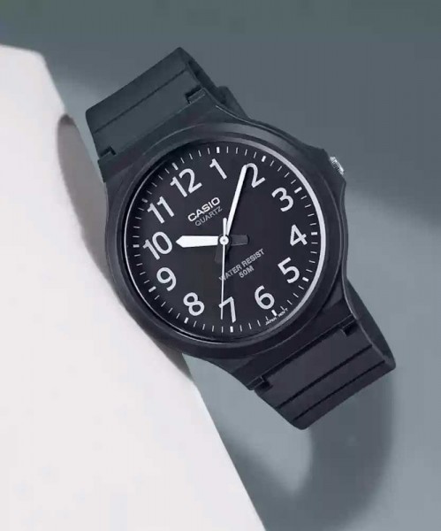 Casio MW-240-1B