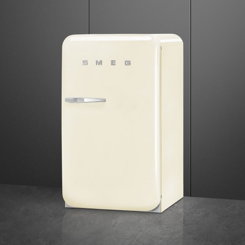 Smeg FAB10HRCR6