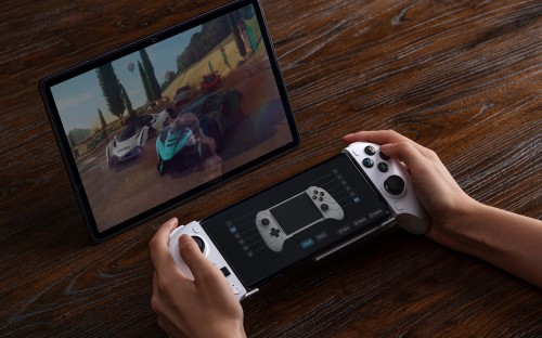 8BitDo Ultimate Mobile Gaming Controller